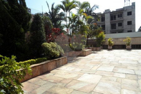 Apartamento à venda com 3 quartos, sendo 2 suítes, em Campo Belo, São Paulo, SP