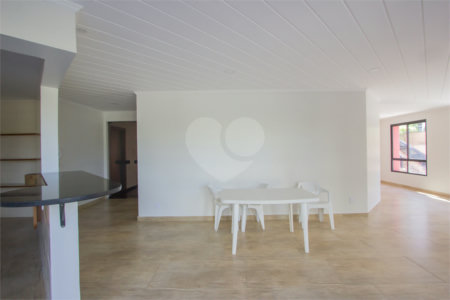 Apartamento à venda com 3 quartos, sendo 1 suíte, em Vila Andrade, São Paulo, SP