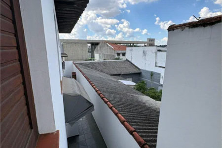 Sobrado à venda com 4 quartos, sendo 1 suíte,  em Vila Sônia, São Paulo, SP