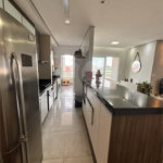 Apartamento com 77m² , 2 dormitórios , sendo 1 suíte , 2 vagas de garagem , a venda no bairro Rudge Ramos.