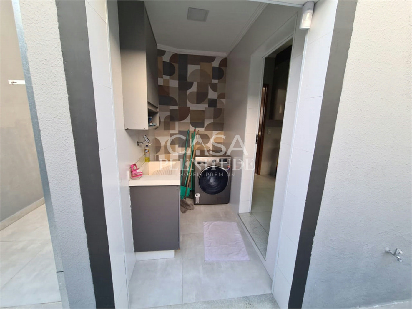 Casa à venda com 3 quartos, sendo 1 suíte, em Jardim Wanel Ville Iv, Sorocaba, SP