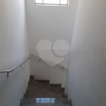 Sobrado com 3 Quartos e 3 banheiros à Venda, 180 m² por R$ 680.000