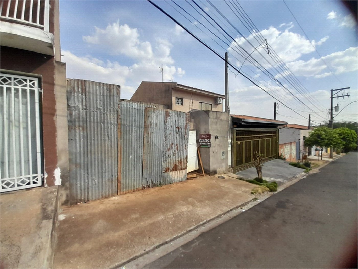 Casa em Construção à Venda no Bairro Romeu Tortorelli