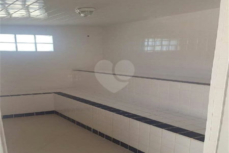 Casa à venda com 3 quartos, sendo 1 suíte, no condomínio Village Ipanema 1, Araçoiaba da Serra - SP
