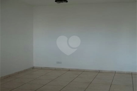 Sobrado à venda com 3 quartos, sendo 1 suíte, em Alto da Lapa, São Paulo, SP