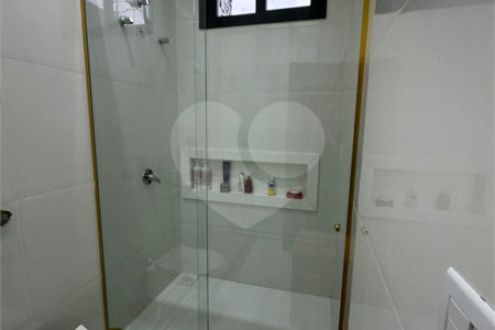 Sobrado à venda com 3 suítes em Residencial Ponta Porã I, Ponta Porã, MS