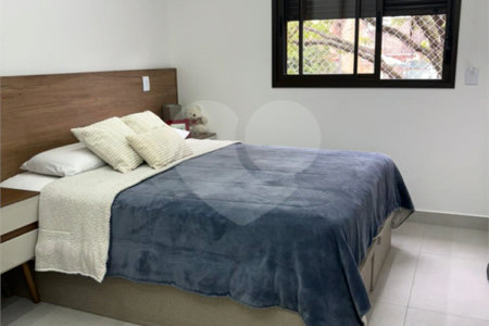 Apartamento à venda com 3 suítes em Vila Assunção, Santo André, SP