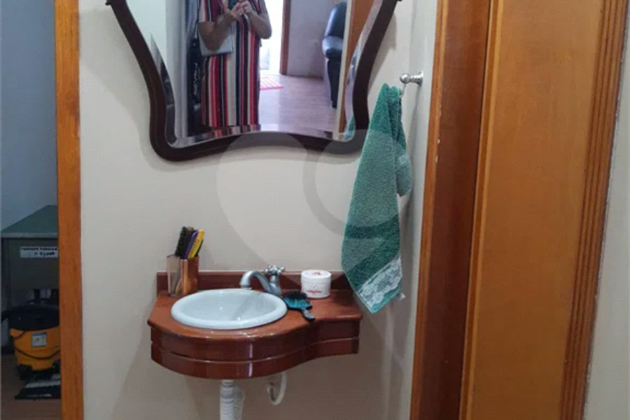 Casa à venda com 3 quartos, sendo 1 suíte, em Horto, São Paulo, SP