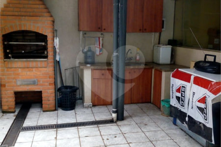 Casa Térrea à venda com 3 quartos, sendo 1 suíte,  em Jardim Prudência, São Paulo, SP