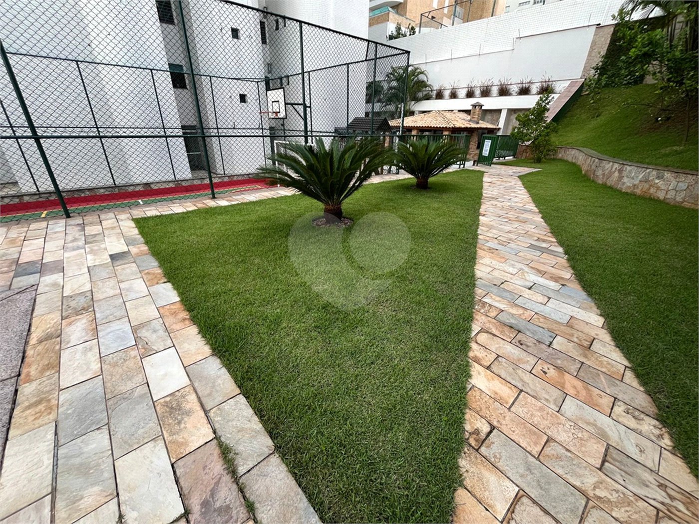 Apartamento à venda com 3 suítes em Santana, São Paulo, SP