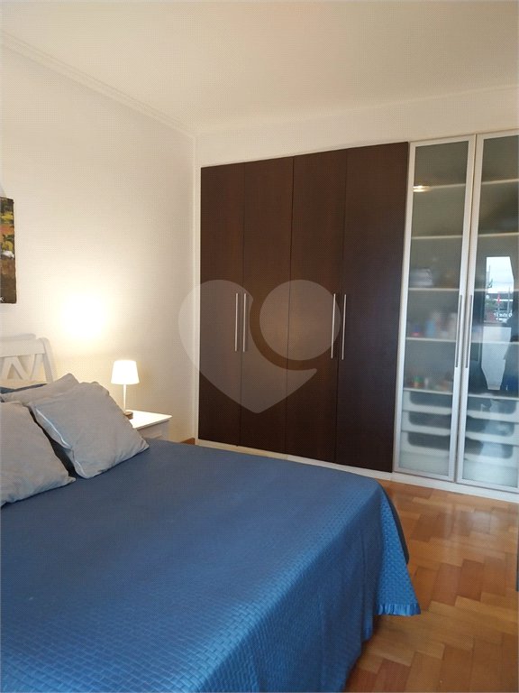 Apartamento à venda com 4 quartos, sendo 1 suíte,  em Vila Ipojuca, São Paulo, SP