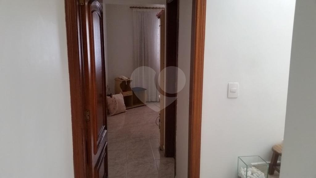 Sobrado à venda com 3 quartos, sendo 1 suíte, em Tremembé, São Paulo, SP