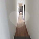 Casa à venda com 4 suítes no condomínio Figueira Garden, Atibaia - SP