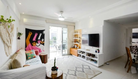 Apartamento à venda com 2 quartos, sendo 1 suíte,  em Tijuca, Rio de Janeiro, RJ