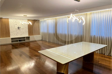 Apartamento à venda com 4 suítes em Vila Suzana, São Paulo, SP