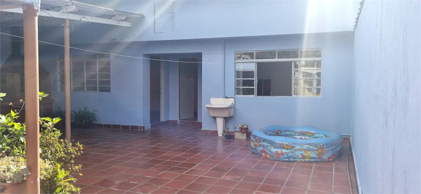 Casa Térrea à venda com 3 quartos, sendo 1 suíte, em Jardim Taboão, São Paulo, SP