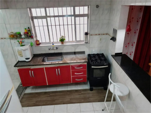 Sobrado à venda com 3 suítes em Santa Teresinha, São Paulo, SP