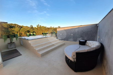 Casa à venda ou para alugar com 4 suítes no condomínio Residencial Monterey Ville, Mogi das Cruzes - SP
