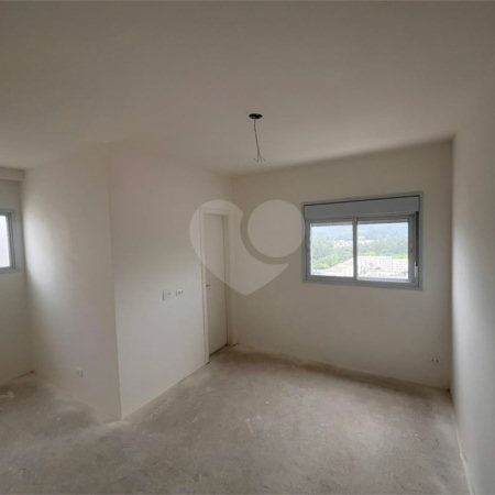 Apartamento à venda com 2 quartos, sendo 1 suíte,  em Loteamento Mogilar, Mogi das Cruzes, SP