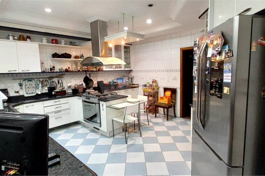 Casa à venda com 4 quartos, sendo 2 suítes, em Vila Maria, São Paulo, SP
