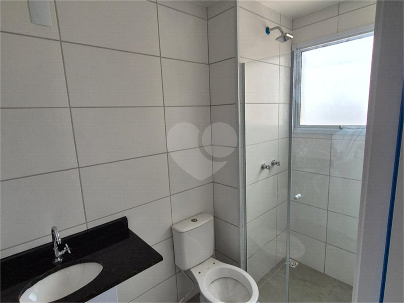 Apartamento à venda com 2 quartos, sendo 1 suíte,  em Vila Hortência, Sorocaba, SP
