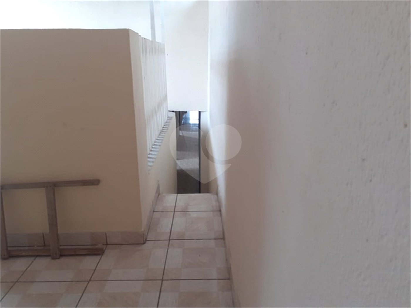 Sobrado à venda com 6 quartos, sendo 1 suíte,  em Jardim Las Vegas, Guarulhos, SP