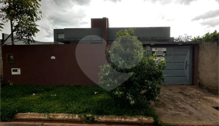 Casa à venda com 2 quartos em Jardim Ibirapuera, Ponta Porã, MS