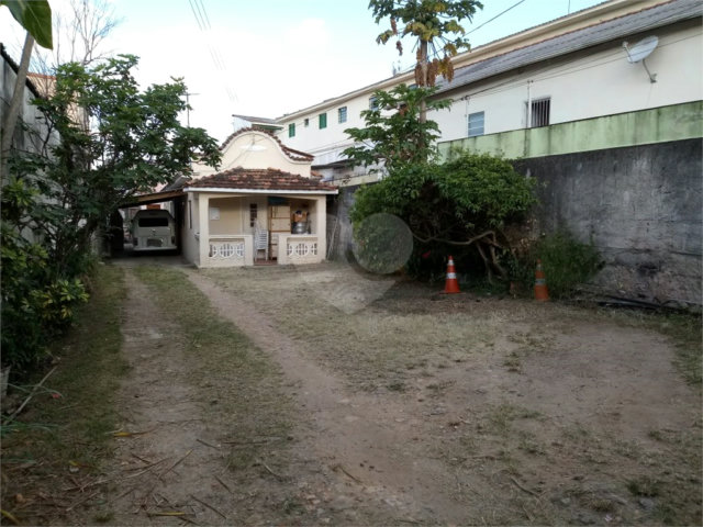 Terreno à venda em Parada Inglesa, São Paulo, SP