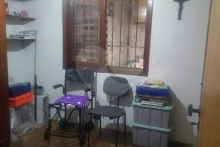Casa à venda com 3 quartos, sendo 1 suíte, em Parque Continental, São Paulo, SP