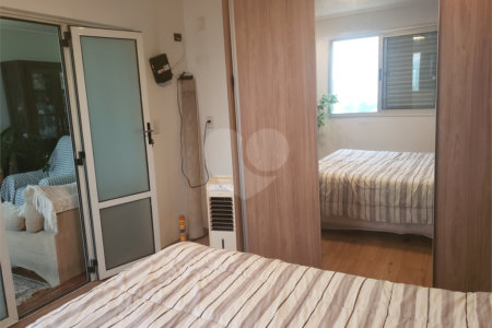 Apartamento à venda com 3 quartos, sendo 1 suíte, em Alto da Boa Vista, São Paulo, SP