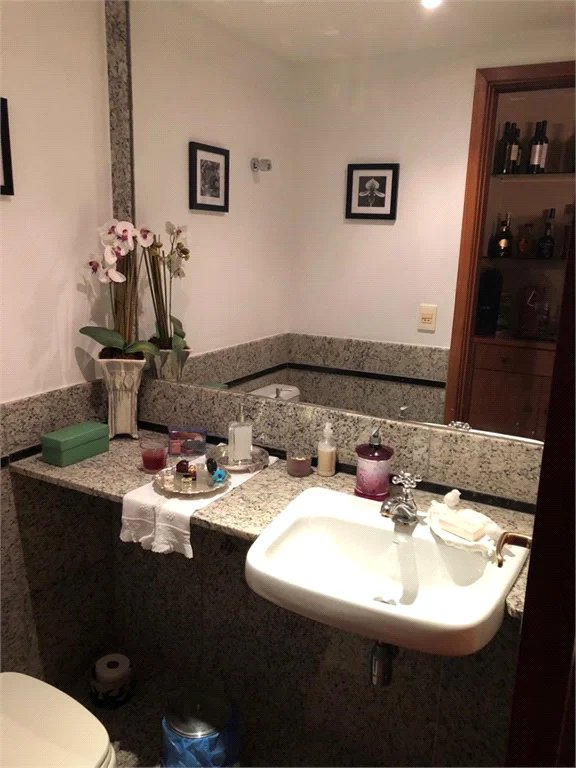 Apartamento à venda com 4 quartos, sendo 3 suítes, em Vila Suzana, São Paulo, SP