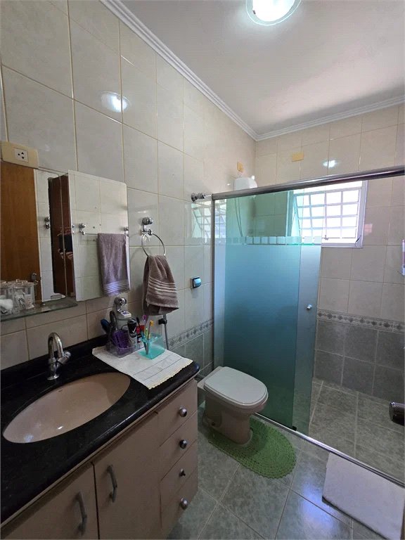 Sobrado à venda com 4 quartos, sendo 1 suíte,  em Vila Jaguara, São Paulo, SP