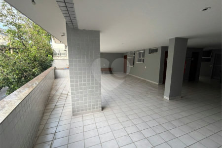 Apartamento à venda com 4 quartos, sendo 1 suíte,  em Tijuca, Rio de Janeiro, RJ