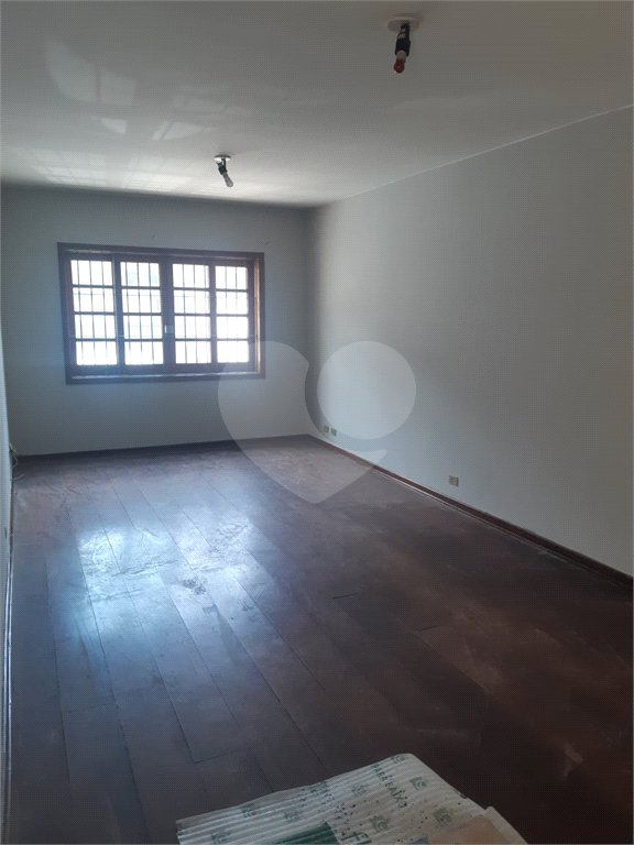 Sobrado à venda com 3 quartos, sendo 1 suíte, em Jardim Bonfiglioli, São Paulo, SP