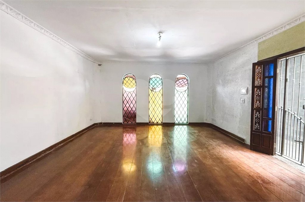 Sobrado à venda com 3 quartos, sendo 1 suíte,  em Vila Dom Pedro II, São Paulo, SP