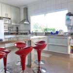 Casa à venda com 6 quartos, sendo 5 suítes,  no condomínio Conjunto Residencial Itaguaçu, São Paulo - SP