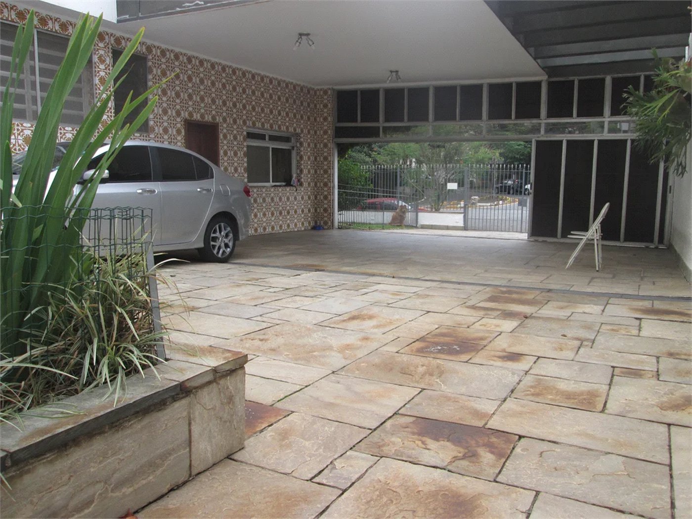 Casa à venda com 4 quartos, sendo 2 suítes,  em Jardim Guedala, São Paulo, SP