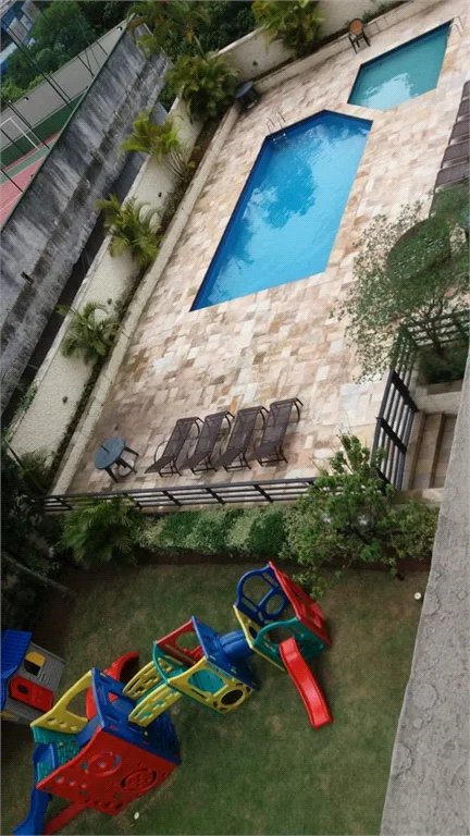 Apartamento à venda com 3 quartos, sendo 1 suíte, em Morumbi, São Paulo, SP