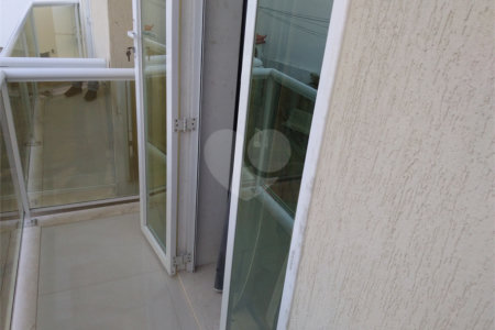 Casa à venda com 3 quartos, sendo 1 suíte,  no condomínio Conselheiro Ferraz, Rio de Janeiro - RJ