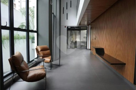 Apartamento à venda com 2 suítes em Cerqueira César, São Paulo, SP