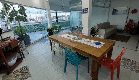 Apartamento à venda com 3 quartos, sendo 1 suíte, no Centro, São Bernardo do Campo, SP