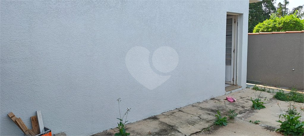 Sobrado à venda com 3 quartos, sendo 1 suíte, em Ressaca, Atibaia, SP