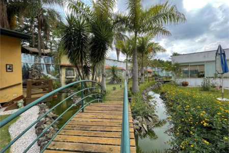 Casa à venda com 4 suítes no condomínio Miollo da Granja, Cotia - SP