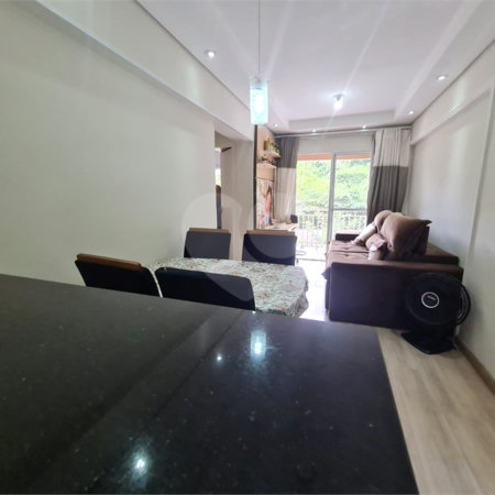 Apartamento à venda com 2 quartos em Ortizes, Valinhos, SP