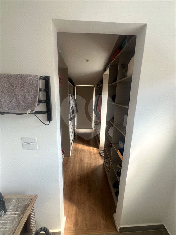 Sobrado à venda com 3 quartos, sendo 1 suíte, em Vila Irmãos Arnoni, São Paulo, SP
