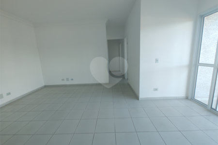 Apartamento para alugar com 3 quartos, sendo 1 suíte,  em Jardim das Palmeiras, Atibaia, SP