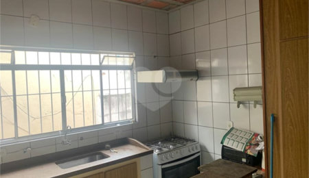 Casa à venda com 2 quartos, sendo 1 suíte,  em Vila Guilherme, São Paulo, SP