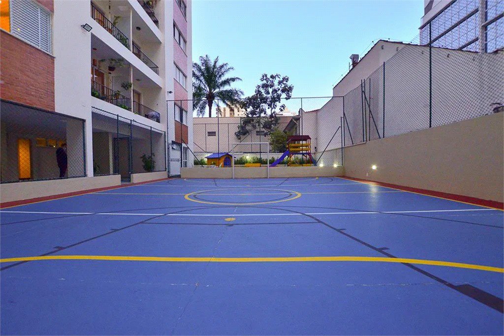Cobertura à venda com 3 quartos, sendo 1 suíte, em Pinheiros, São Paulo - SP