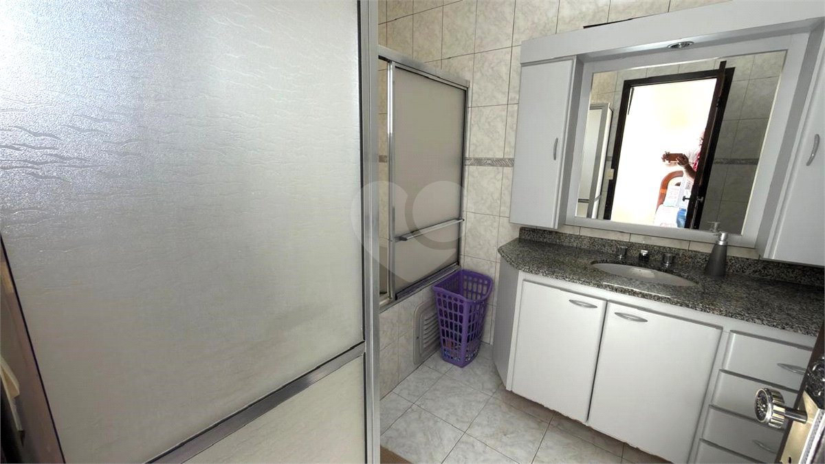 Sobrado à venda com 3 quartos, sendo 1 suíte, em Vila Darli, São Paulo, SP