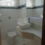 Casa à venda com 3 quartos, sendo 1 suíte, em Vila Mariana, São Paulo, SP